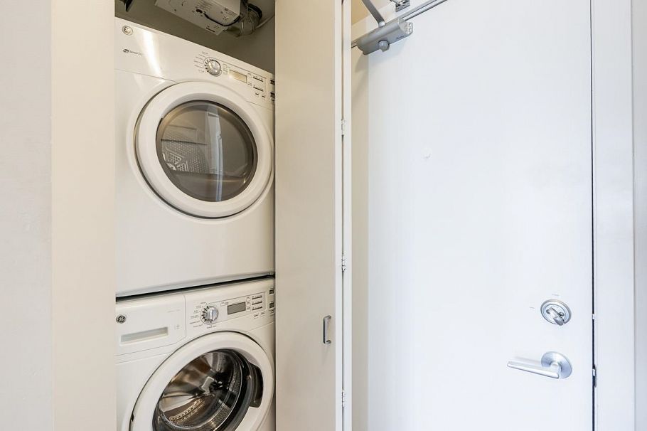 622 289 E 6th Avenue Vancouver, BC - 8