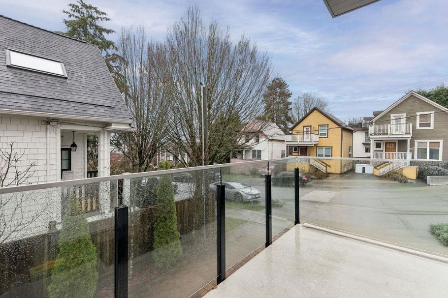 2175 Guelph Street Vancouver, BC - 34