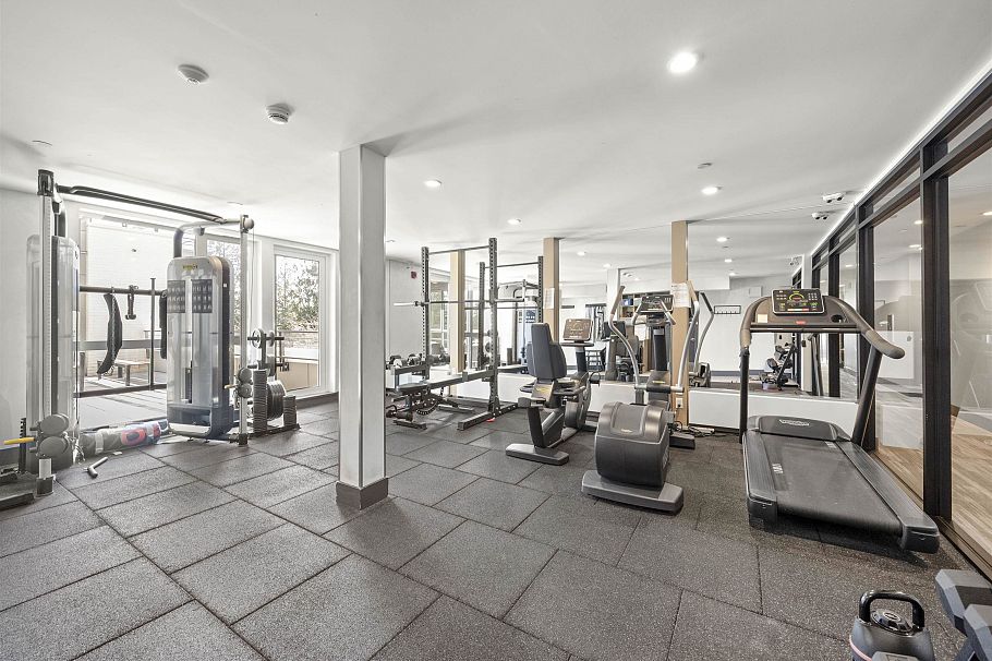 116 747 E 3rd Street North Vancouver, BC - 35