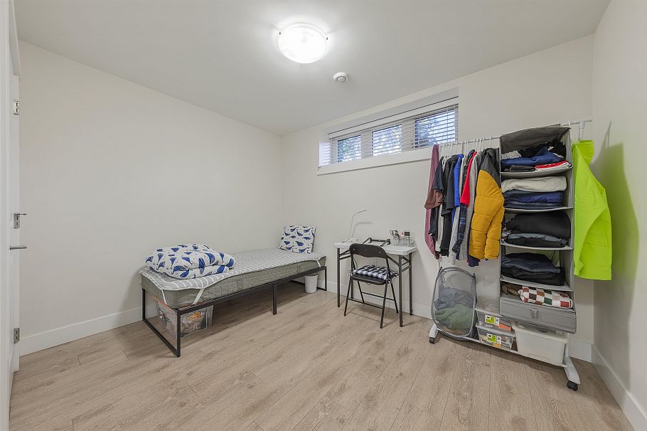 5887 Battison Street Vancouver, BC - 29