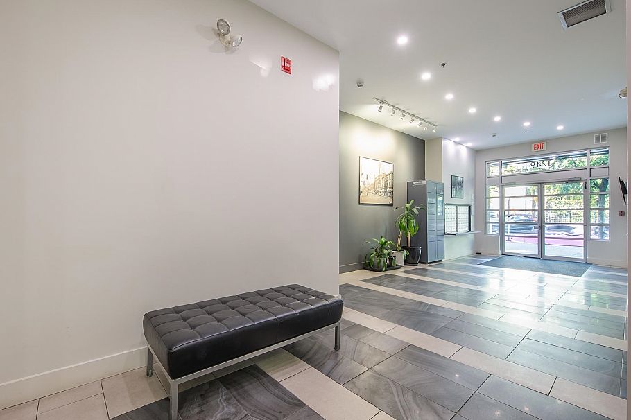 307 1249 Granville Street Vancouver, BC - 24