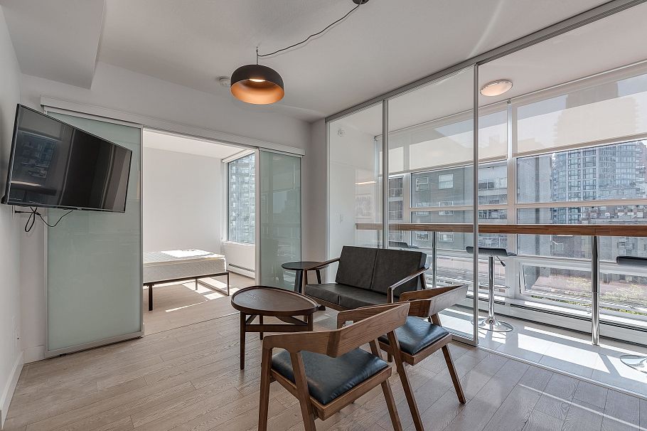 705 1283 HOWE STREET, Vancouver BC V6Z 1C1 Vancouver, BC - 13