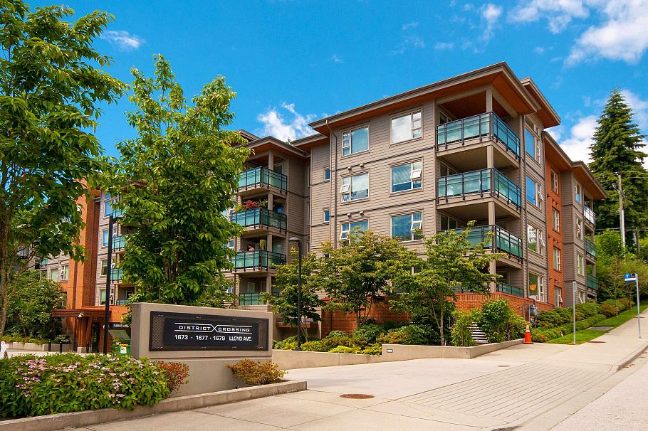 507 1677 Lloyd Avenue North Vancouver, BC - 2
