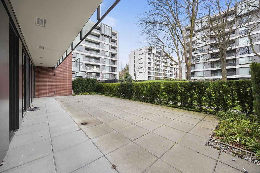 210 7128 Adera Street Vancouver, BC - 2