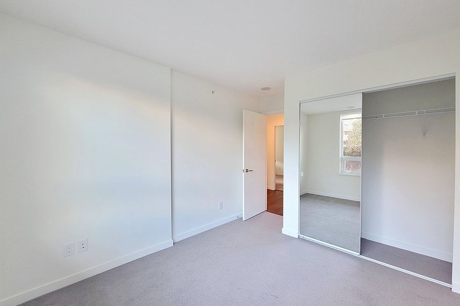 106 5515 Boundary Road Vancouver, BC - 7