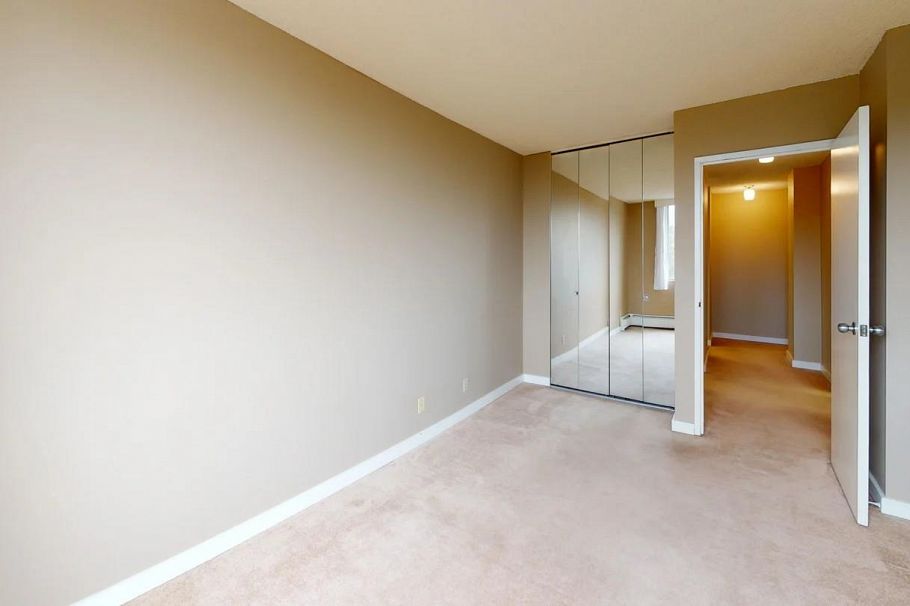 1602 2016 Fullerton Avenue North Vancouver, BC - 16