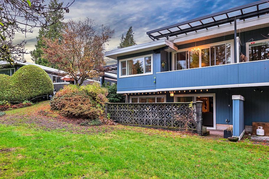 3669 Edgemont Boulevard North Vancouver, BC - 39