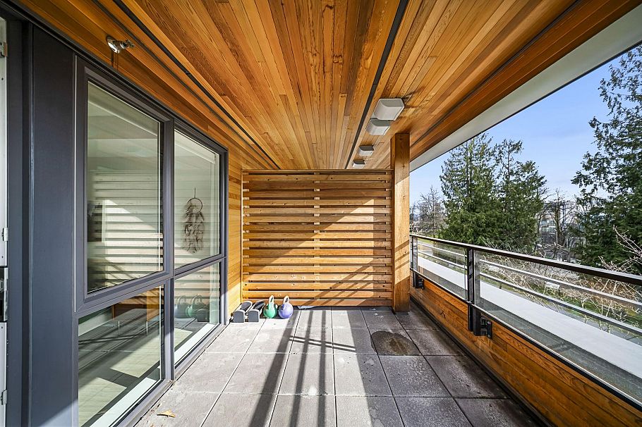 110 707 E 3rd Street North Vancouver, BC - 23