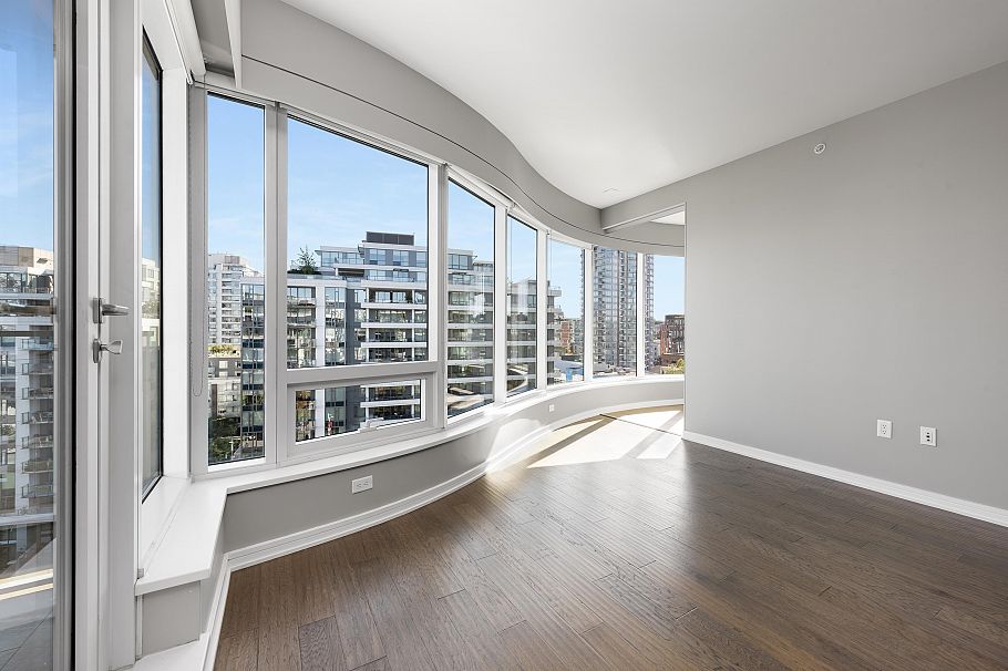 1004 1661 Ontario Street Vancouver, BC - 6