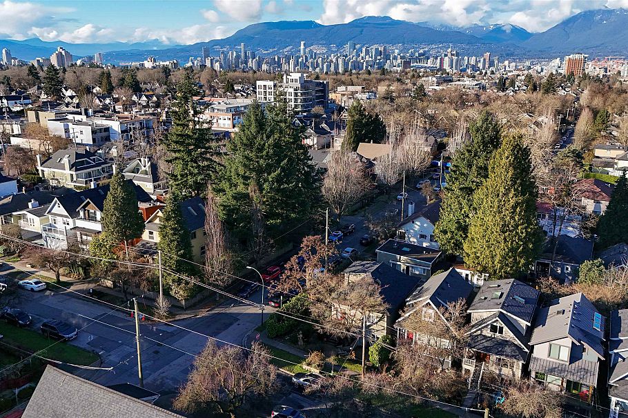 319 E 26th Avenue Vancouver, BC - 38