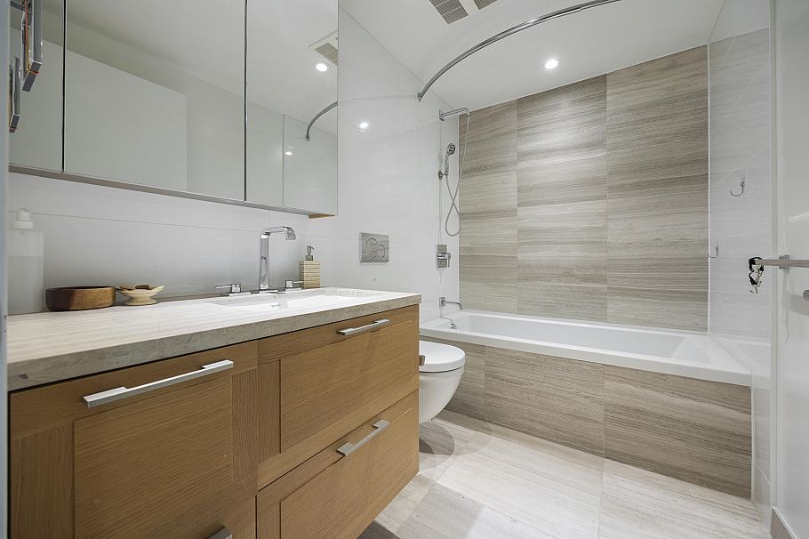 210 7128 Adera Street Vancouver, BC - 26