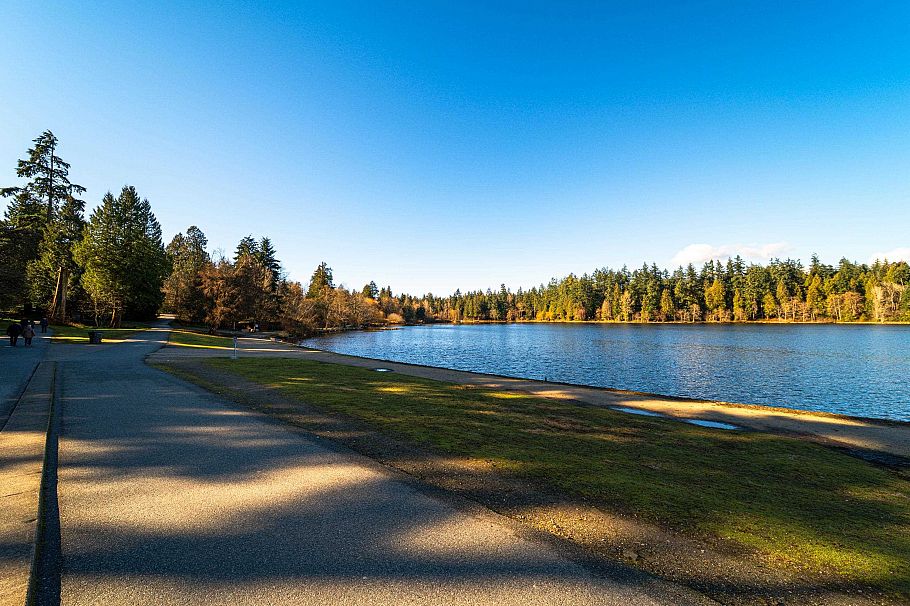 106 1972 Robson Street Vancouver, BC - 31