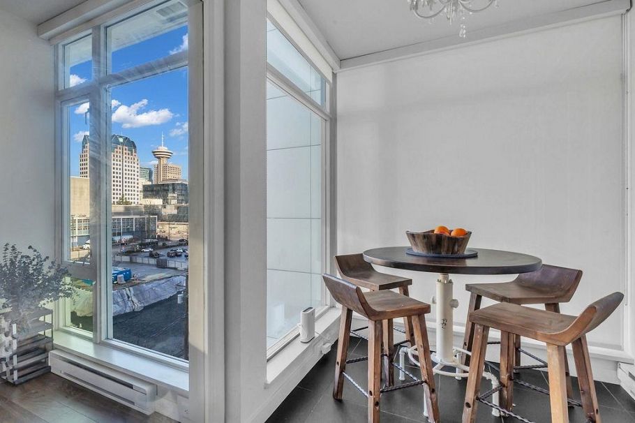 909 161 W Georgia Street Vancouver, BC - 8