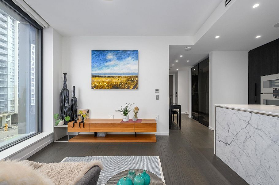 506 1601 Quebec Street Vancouver, BC - 5