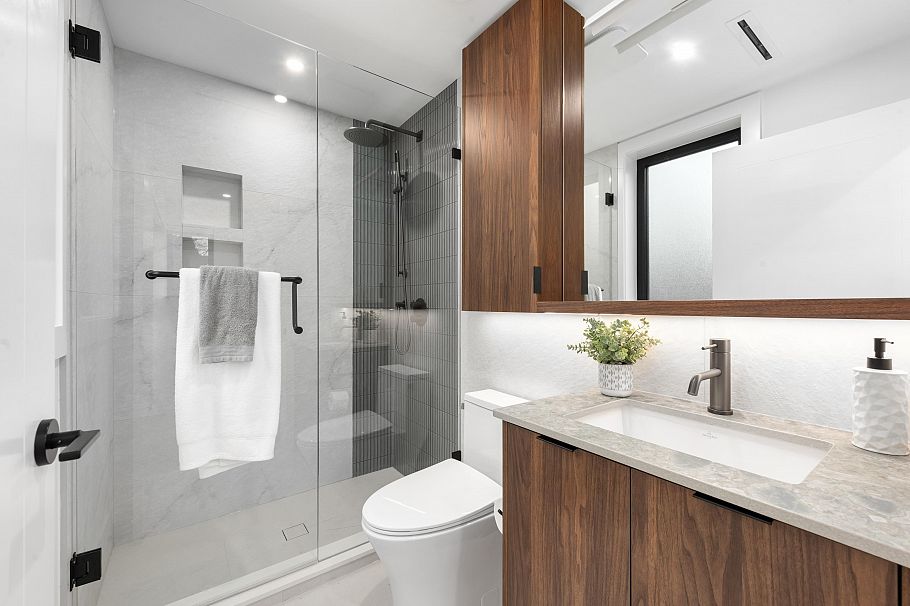 1 275 W 17th Avenue Vancouver, BC - 25