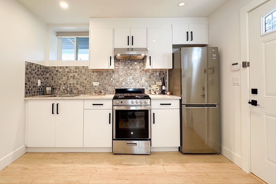 2723 Turner Street Vancouver, BC - 29