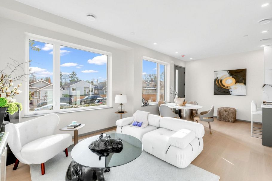 1 3547 E Georgia Street Vancouver, BC - 9