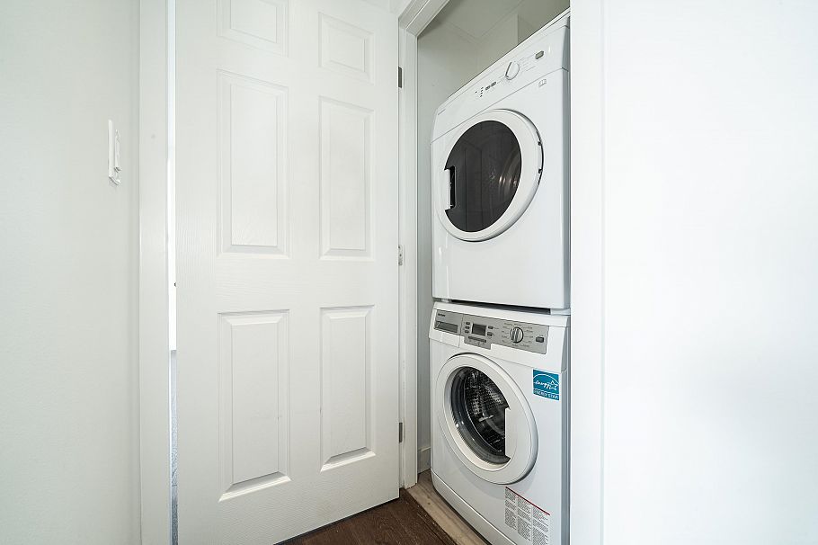 603 1515 Atlas Lane Vancouver, BC - 25