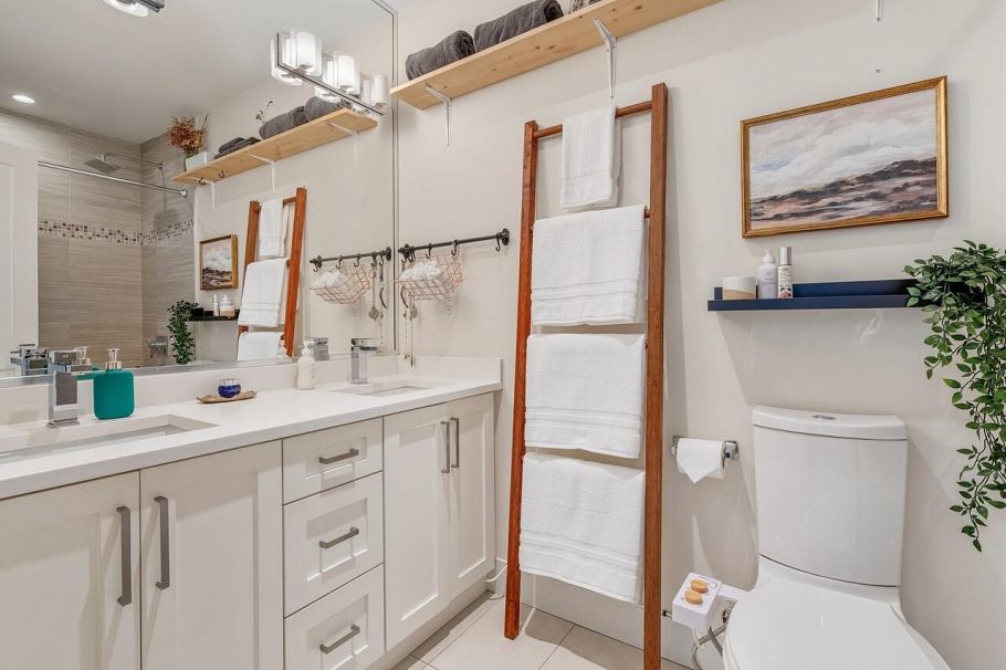 165 W 14th Avenue Vancouver, BC - 19