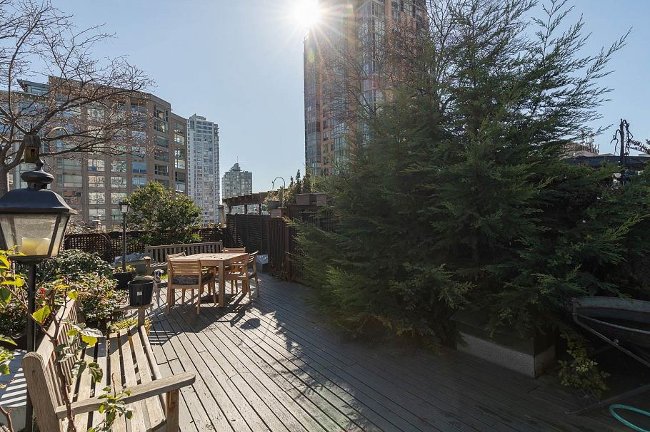 207 1178 Hamilton Street Vancouver, BC - 36