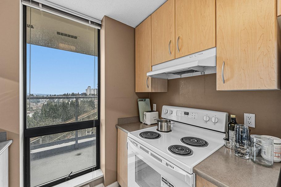 1703 3663 Crowley Drive Vancouver, BC - 13