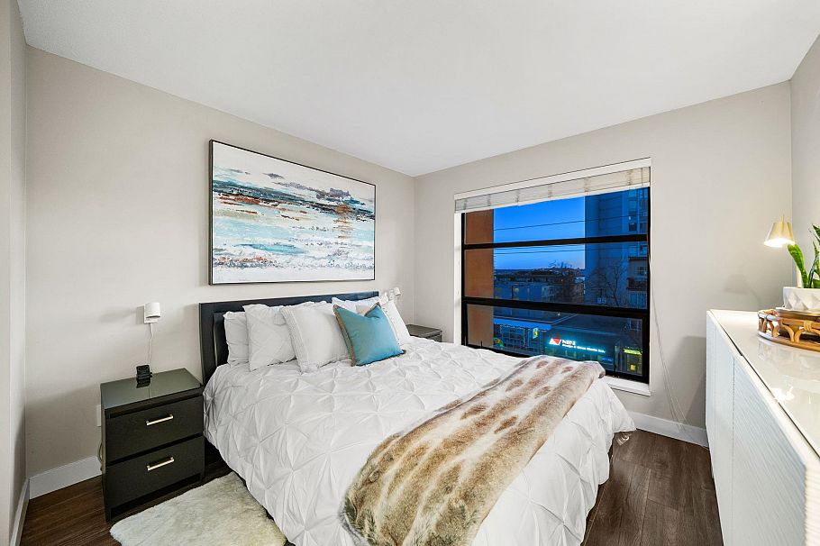 410 124 W 3rd Street North Vancouver, BC - 10