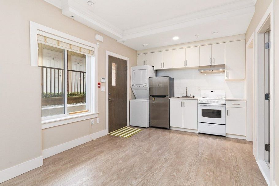 102 4577 Slocan Street Vancouver, BC - 15