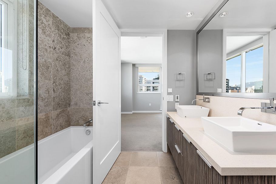 1004 1661 Ontario Street Vancouver, BC - 17