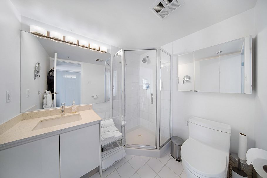 1105 1155 Homer Street Vancouver, BC - 5