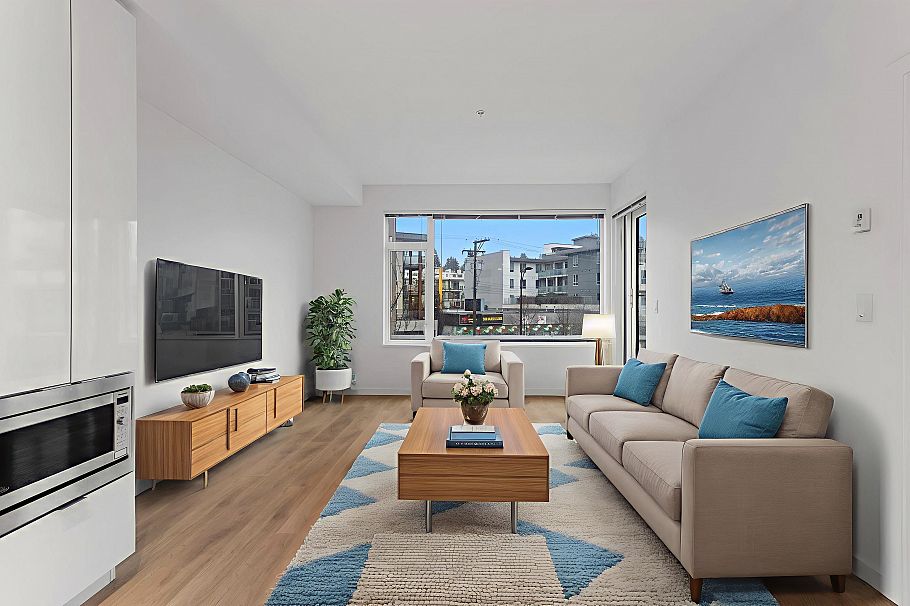 201 725 Marine Drive North Vancouver, BC - 4