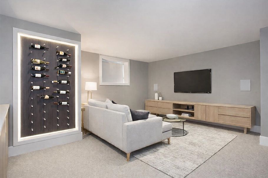 356 W 28th Street North Vancouver, BC - 11