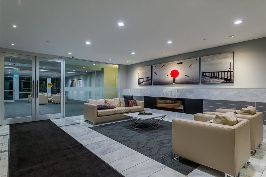 208 277 W 1st Street North Vancouver, BC - 25