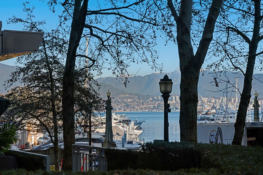 493 Broughton Street Vancouver, BC - 4