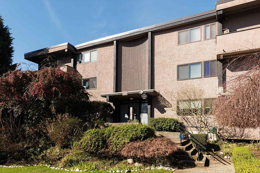 306 341 Mahon Avenue North Vancouver, BC - 16