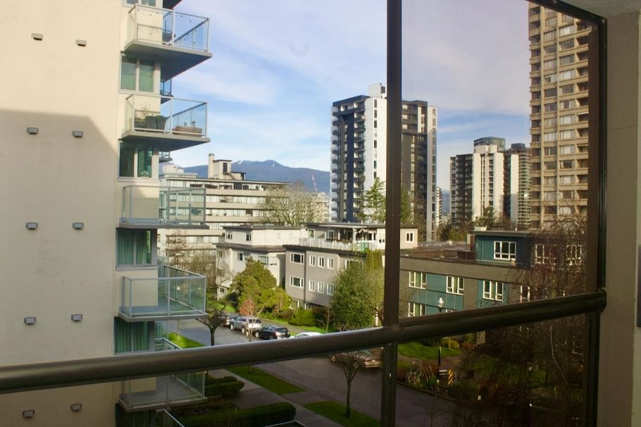 402 1230 Comox Street Vancouver, BC - 14