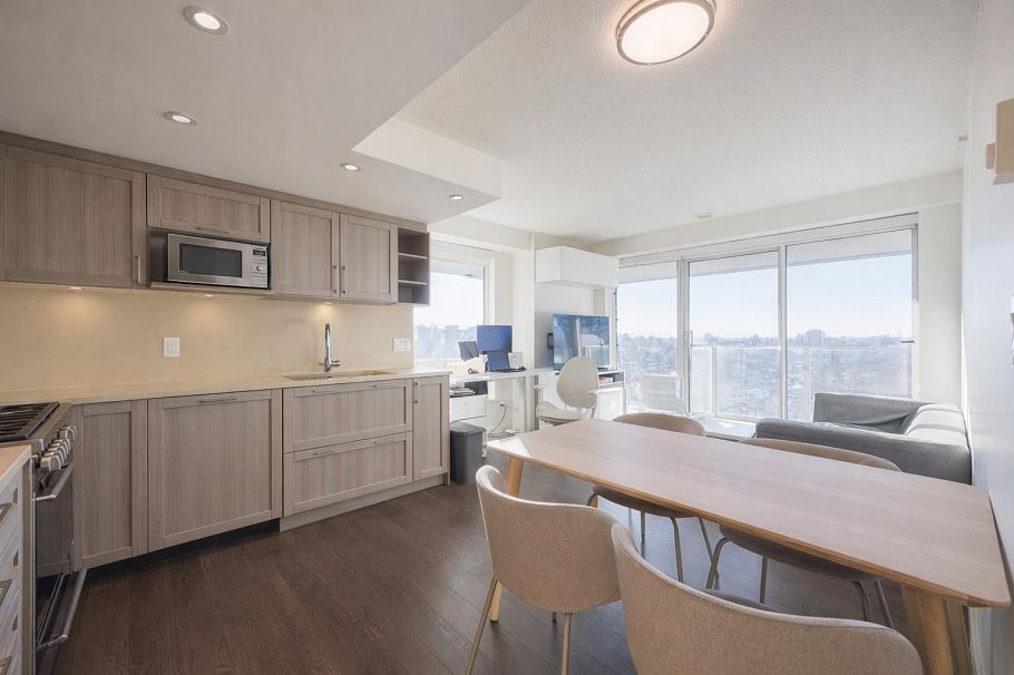 1502 5470 Ormidale Street Vancouver, BC - 11