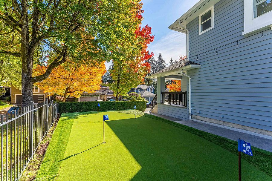 3968 Frames Place North Vancouver, BC - 30