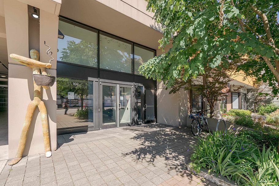 302 160 W 3rd Street North Vancouver, BC - 22