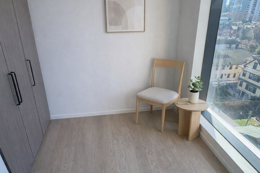 1001 1482 Robson Street Vancouver, BC - 3