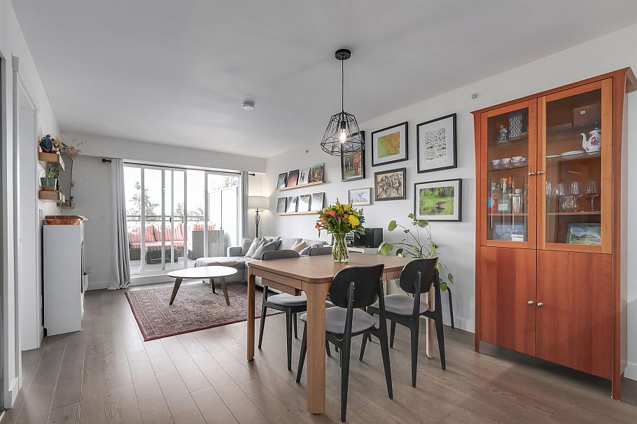 403 688 E 18th Avenue Vancouver, BC - 3