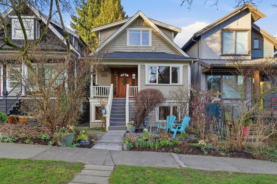 319 E 26th Avenue Vancouver, BC - 1