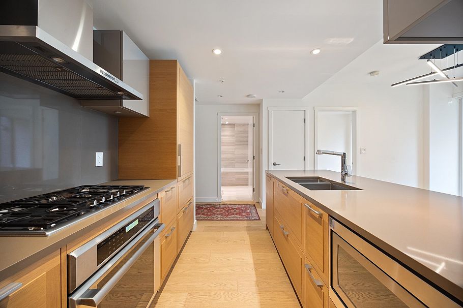 210 7128 Adera Street Vancouver, BC - 13