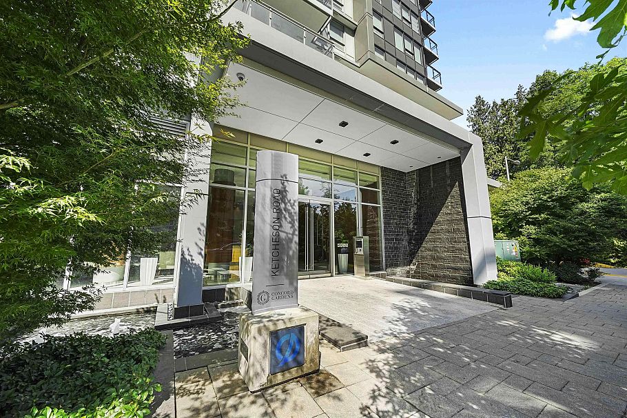 916 3131 Ketcheson Road Richmond, BC - 1