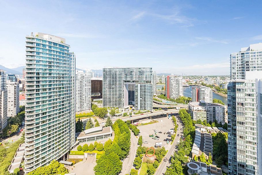 2907 193 Aquarius Mews Vancouver, BC - 31