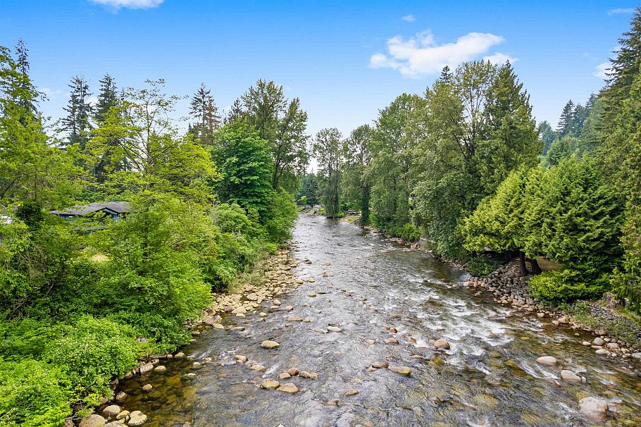 869 Seymour Boulevard North Vancouver, BC - 36