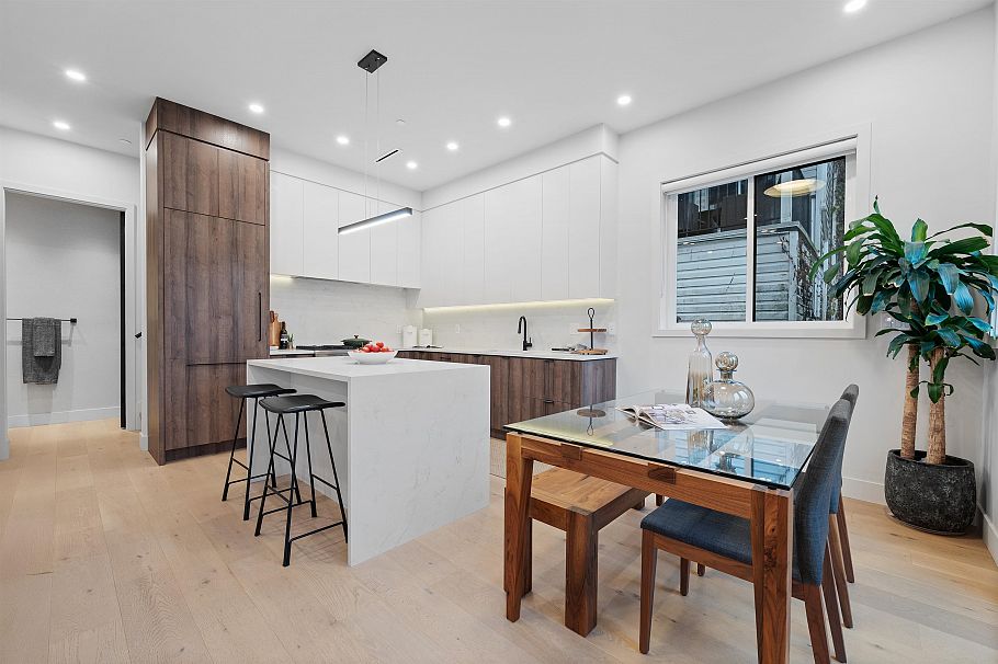 919 E 10th Avenue Vancouver, BC - 8