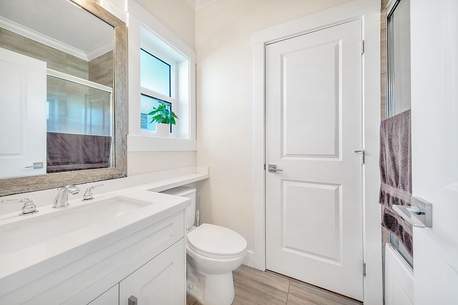 5887 Battison Street Vancouver, BC - 21