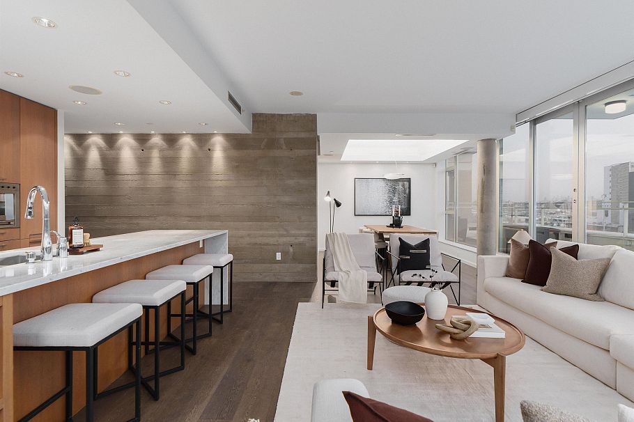 801 221 Union Street Vancouver, BC - 17