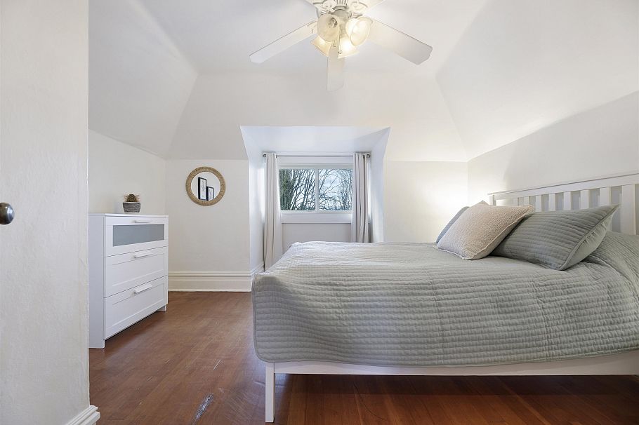 1923 E 1st Avenue Vancouver, BC - 6