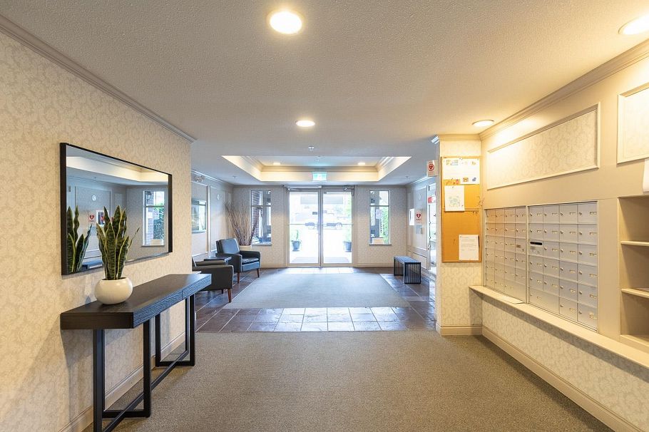 504 2059 Chesterfield Avenue North Vancouver, BC - 29